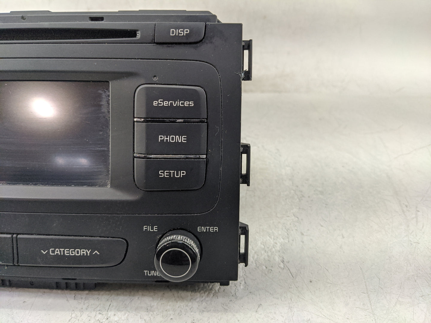 2015-2016 Kia Sedona Radio AM FM Cd Player Receiver Replacement P/N:96160-A9000WAC Fits Fits 2015 2016 OEM Used Auto Parts -