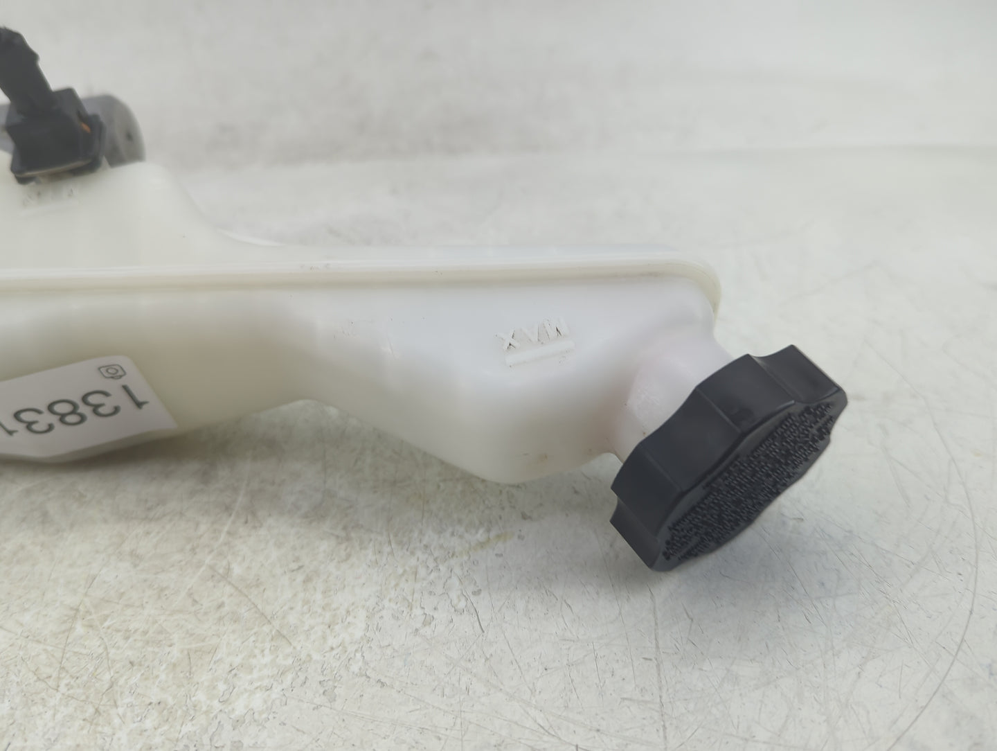 2015-2020 Kia Sedona Brake Master Cylinder - Oemusedautoparts1.com