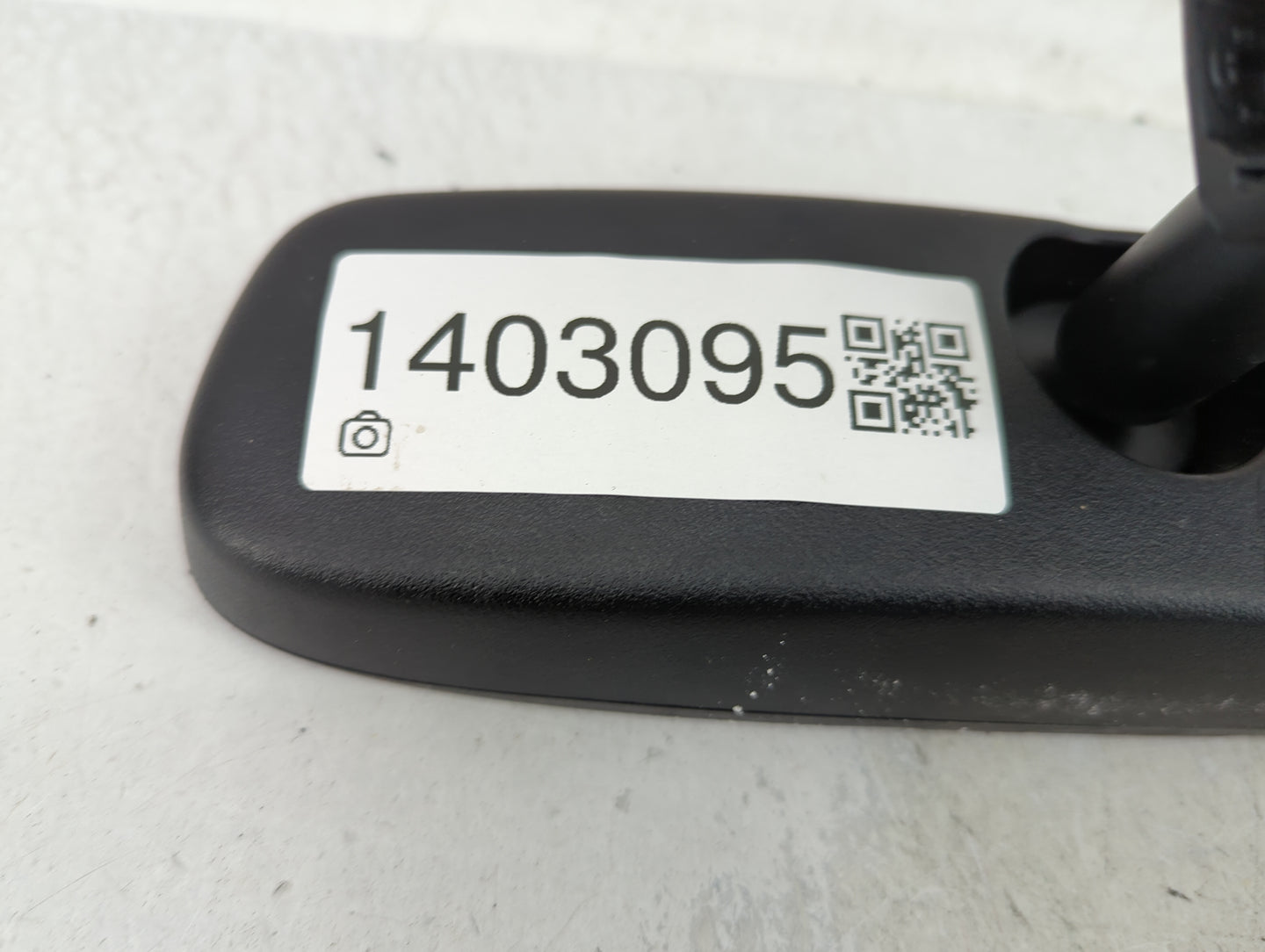 2015-2020 Kia Sedona Interior Rear View Mirror Replacement OEM P/N:851013W200 Fits OEM Used Auto Parts - Oemusedautoparts1.c
