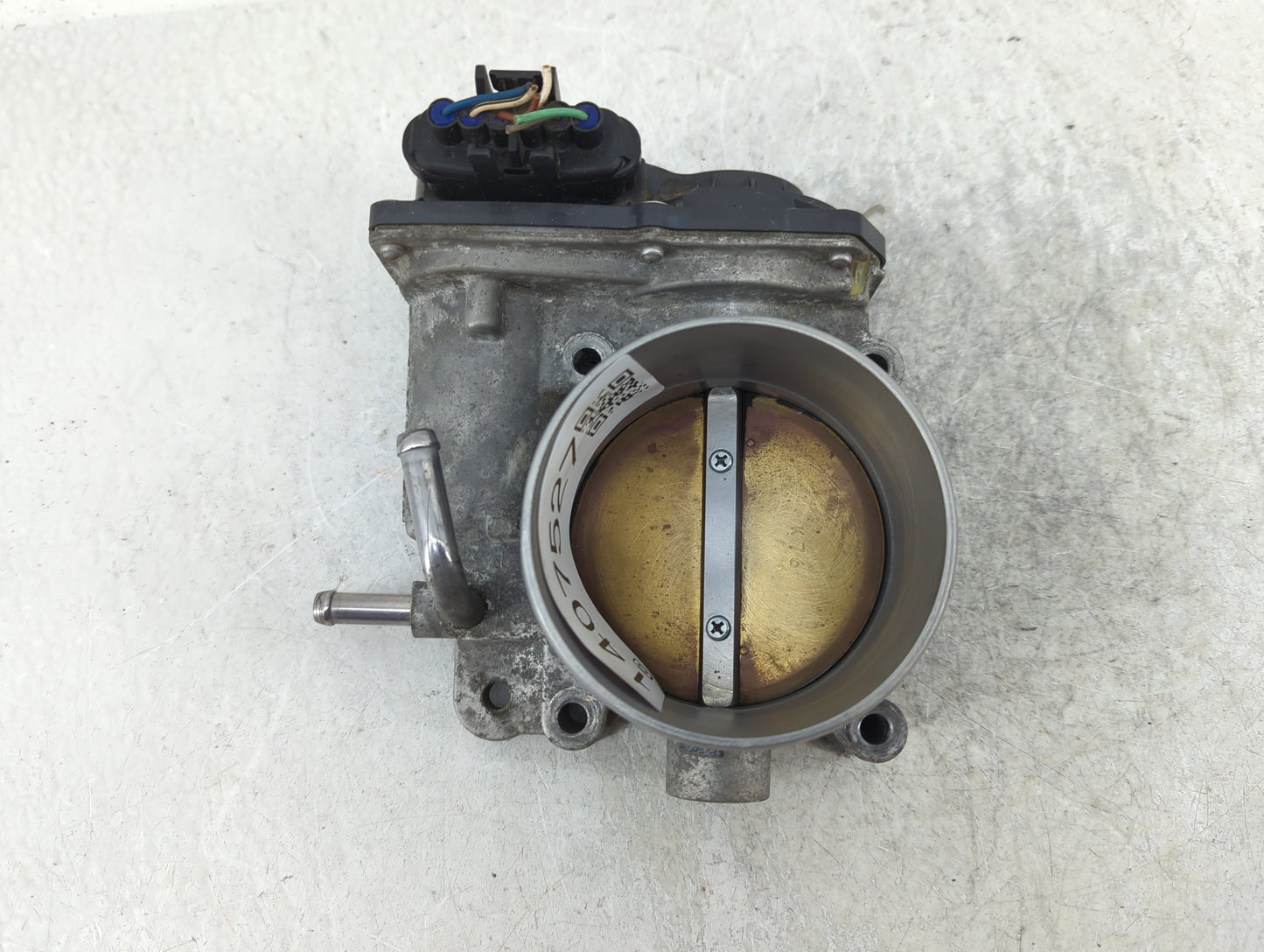 2015-2018 Kia Sedona Throttle Body P/N:35100-3CAA0 Fits Fits 2012 2013 2014 2015 2016 2017 2018 OEM Used Auto Parts - Oemuse