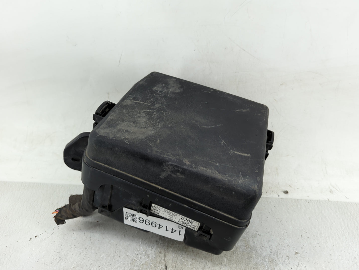 2015-2018 Kia Sedona Fusebox Fuse Box Panel Relay Module P/N:91222 A9581 Fits Fits 2015 2016 2017 2018 OEM Used Auto Parts -