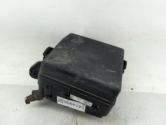 compare product 2015-2018 Kia Sedona Fusebox Fuse Box Panel Relay Module P/N:91222 A9581 Fits Fits 2015 2016 2017 2018 OEM Used Auto Parts
