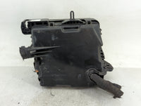 2015-2018 Kia Sedona Fusebox Fuse Box Panel Relay Module P/N:91222 A9581 Fits Fits 2015 2016 2017 2018 OEM Used Auto Parts -
