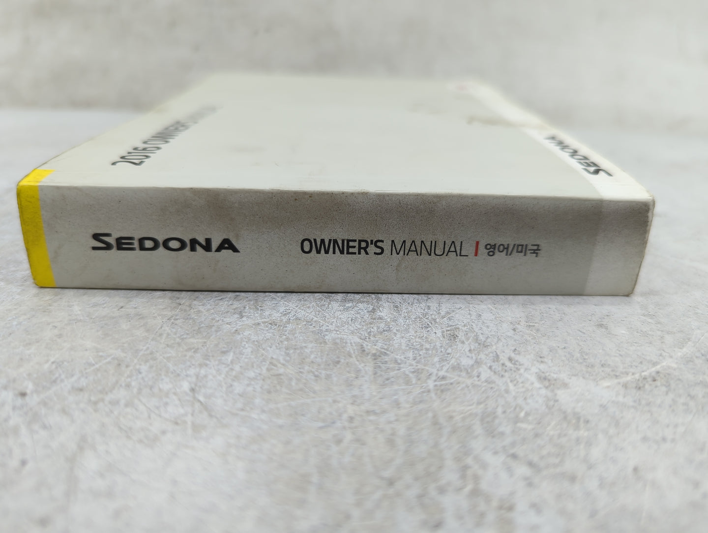 2016 Kia Sedona Owners Manual Book Guide P/N:GA9O-EU5NF OEM Used Auto Parts - Oemusedautoparts1.com