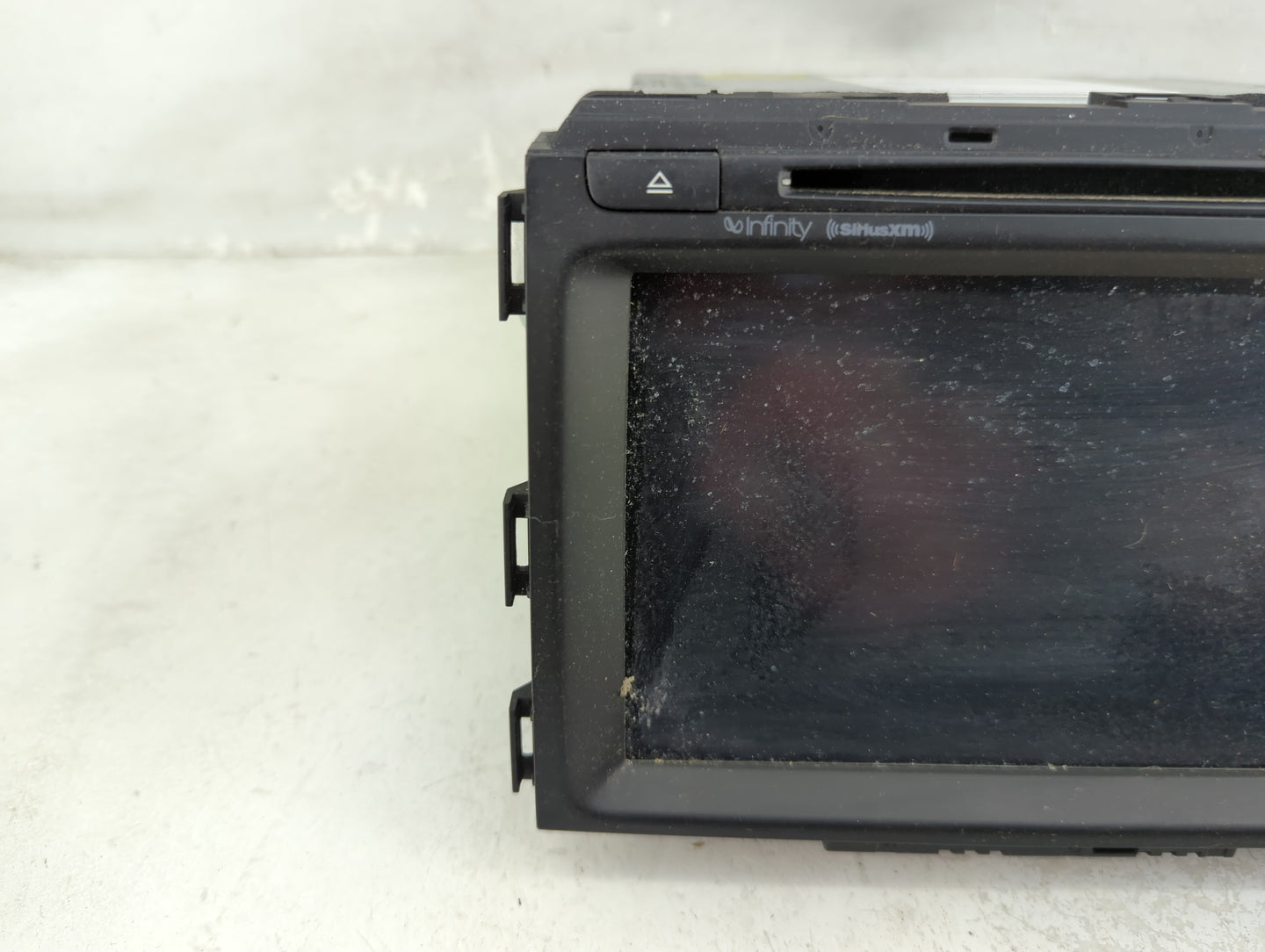 2015-2016 Kia Sedona Radio AM FM Cd Player Receiver Replacement P/N:96560-A9102WK Fits Fits 2015 2016 OEM Used Auto Parts - 