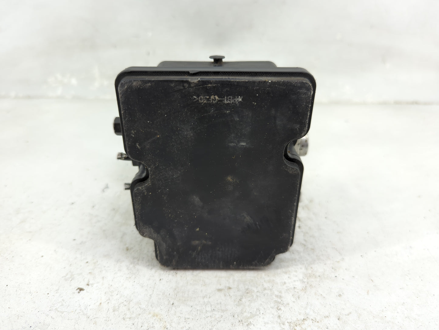 2015-2018 Kia Sedona ABS Pump Control Module Replacement P/N:58900-A9350 YP MEB4 ESC Fits Fits 2015 2016 2017 2018 OEM Used 
