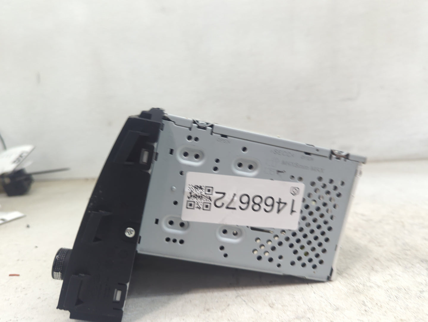 2015-2016 Kia Sedona Radio AM FM Cd Player Receiver Replacement P/N:96160-A9000WAC AC1A09AN,YP UVO,WAC Fits Fits 2015 2016 O