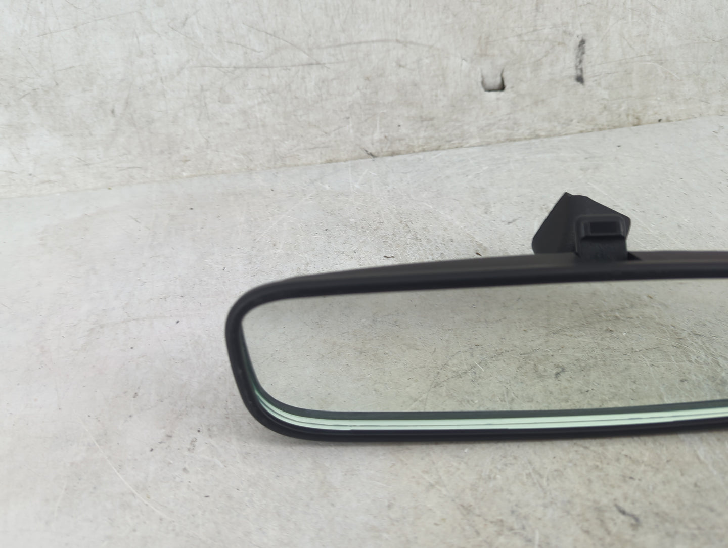 2010-2020 Kia Sedona Interior Rear View Mirror Replacement OEM P/N:012143 Fits OEM Used Auto Parts - Oemusedautoparts1.com