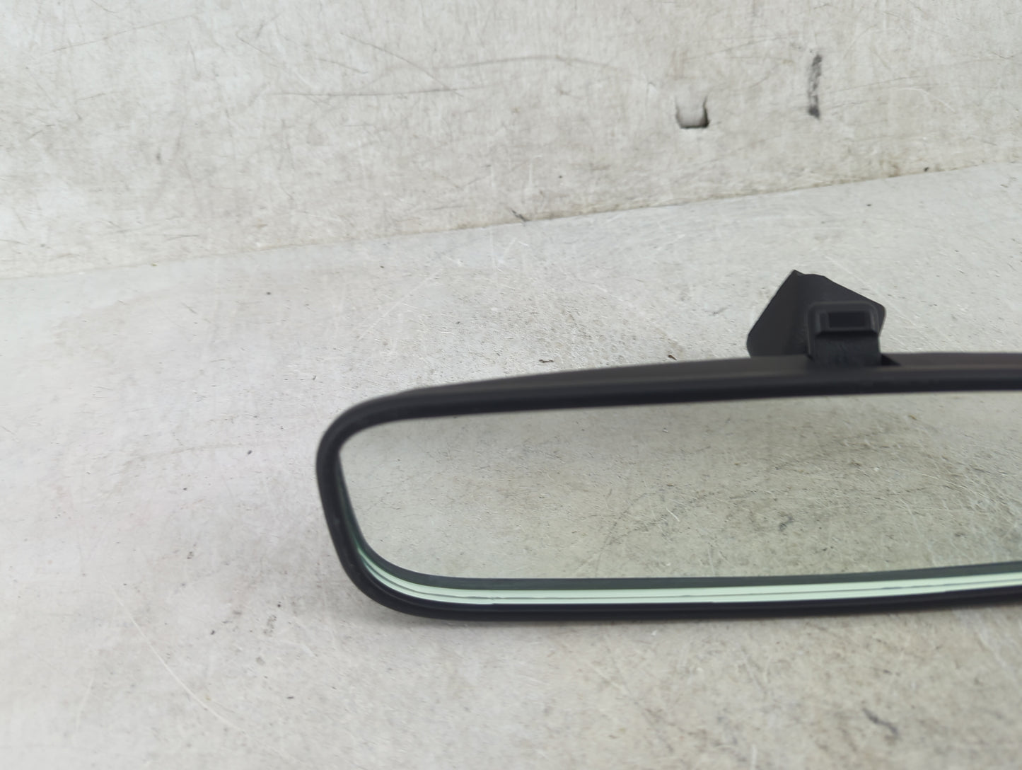 2010-2020 Kia Sedona Interior Rear View Mirror Replacement OEM P/N:012143 Fits OEM Used Auto Parts - Oemusedautoparts1.com