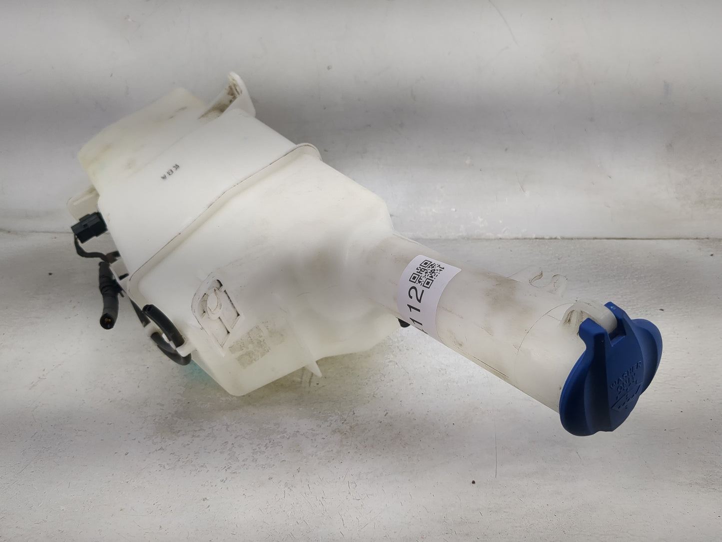 2015-2020 Kia Sedona Windshield Washer Fluid Reservoir Bottle Oem 1474112 - Oemusedautoparts1.com