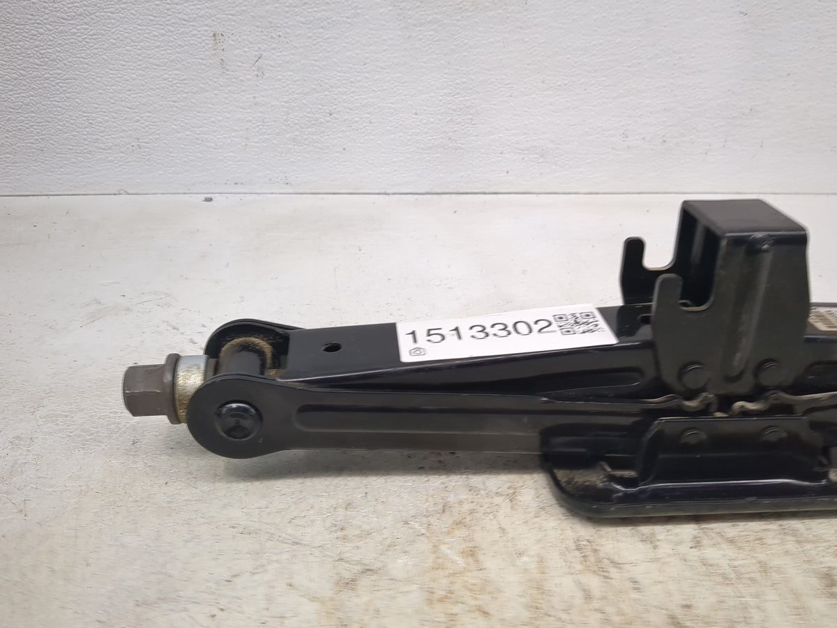 2016 Kia Sedona Black - Oemusedautoparts1.com