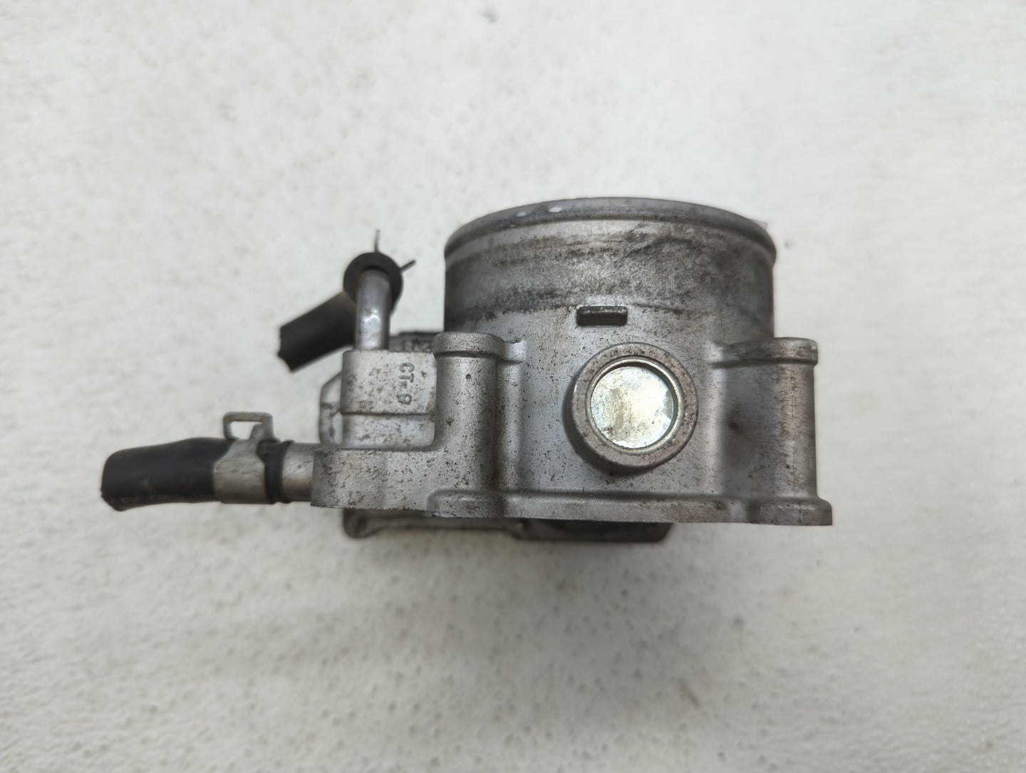 2015-2018 Kia Sedona Throttle Body P/N:35100-3CAA0 Fits Fits 2012 2013 2014 2015 2016 2017 2018 OEM Used Auto Parts - Oemuse
