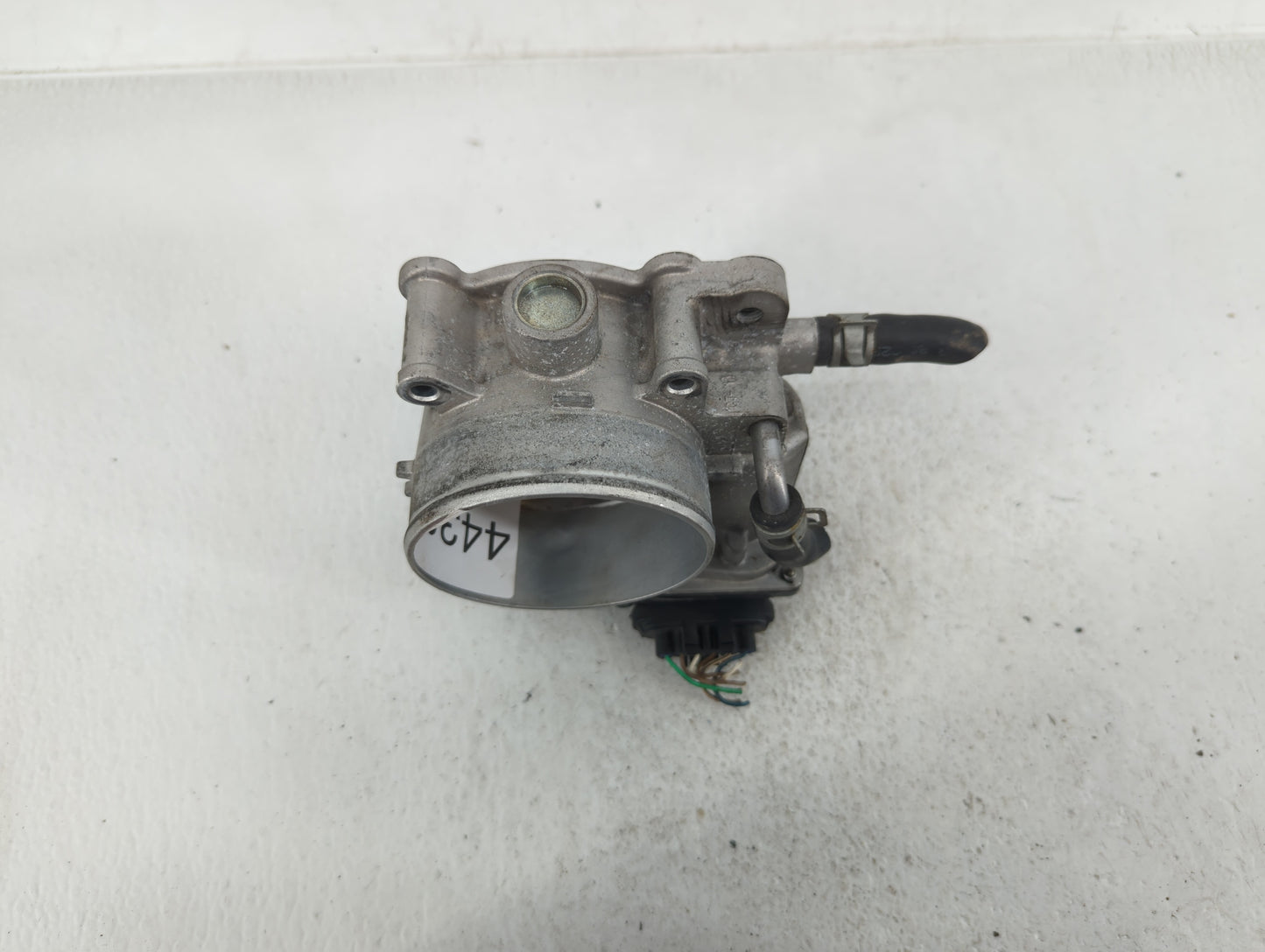 2015-2018 Kia Sedona Throttle Body P/N:35100-3CAA0 Fits Fits 2012 2013 2014 2015 2016 2017 2018 OEM Used Auto Parts - Oemuse