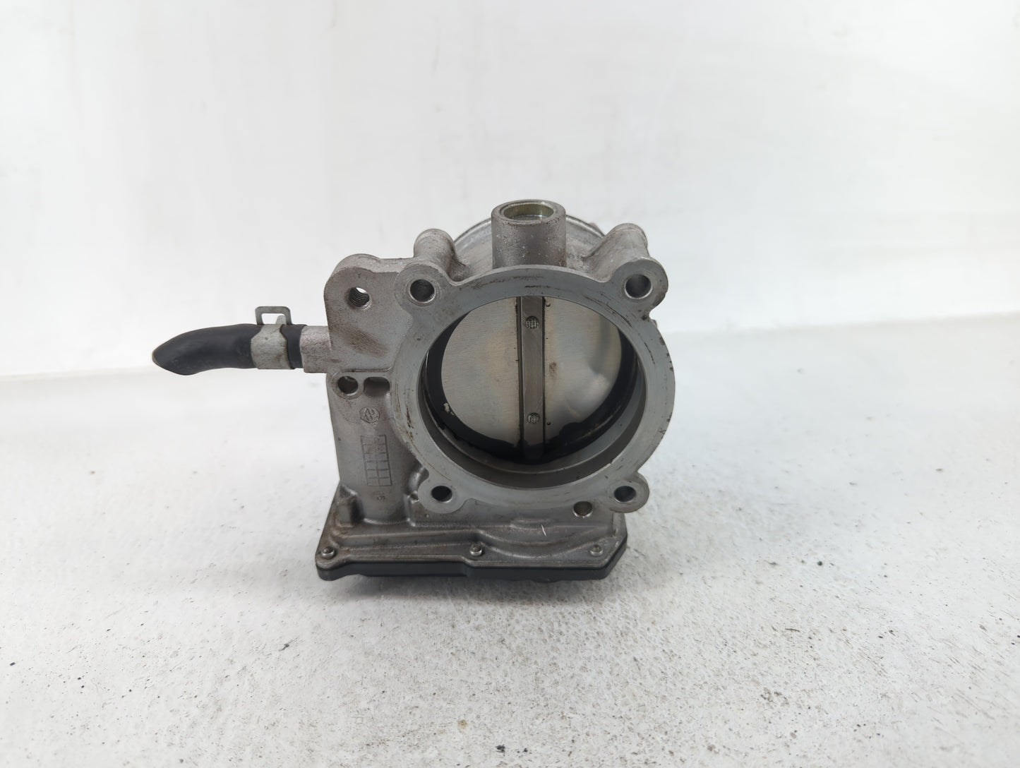 2015-2018 Kia Sedona Throttle Body P/N:35100-3CAA0 Fits Fits 2012 2013 2014 2015 2016 2017 2018 OEM Used Auto Parts - Oemuse