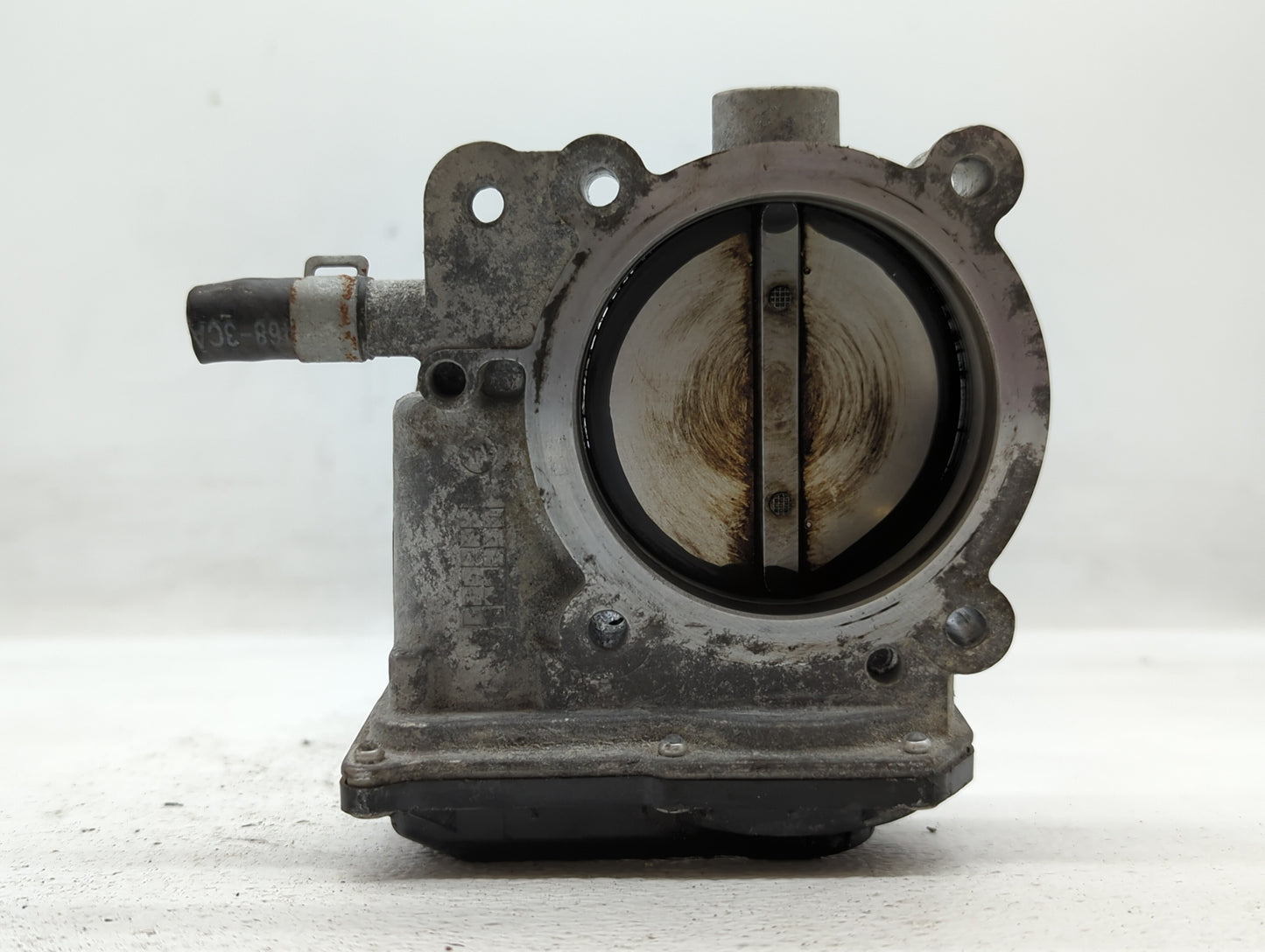 2015-2018 Kia Sedona Throttle Body P/N:35100-3CAA0 Fits Fits 2012 2013 2014 2015 2016 2017 2018 OEM Used Auto Parts - Oemuse