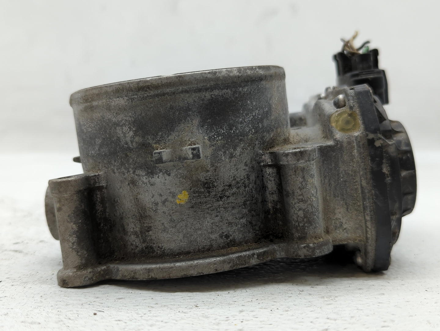 2015-2018 Kia Sedona Throttle Body P/N:35100-3CAA0 Fits Fits 2012 2013 2014 2015 2016 2017 2018 OEM Used Auto Parts - Oemuse