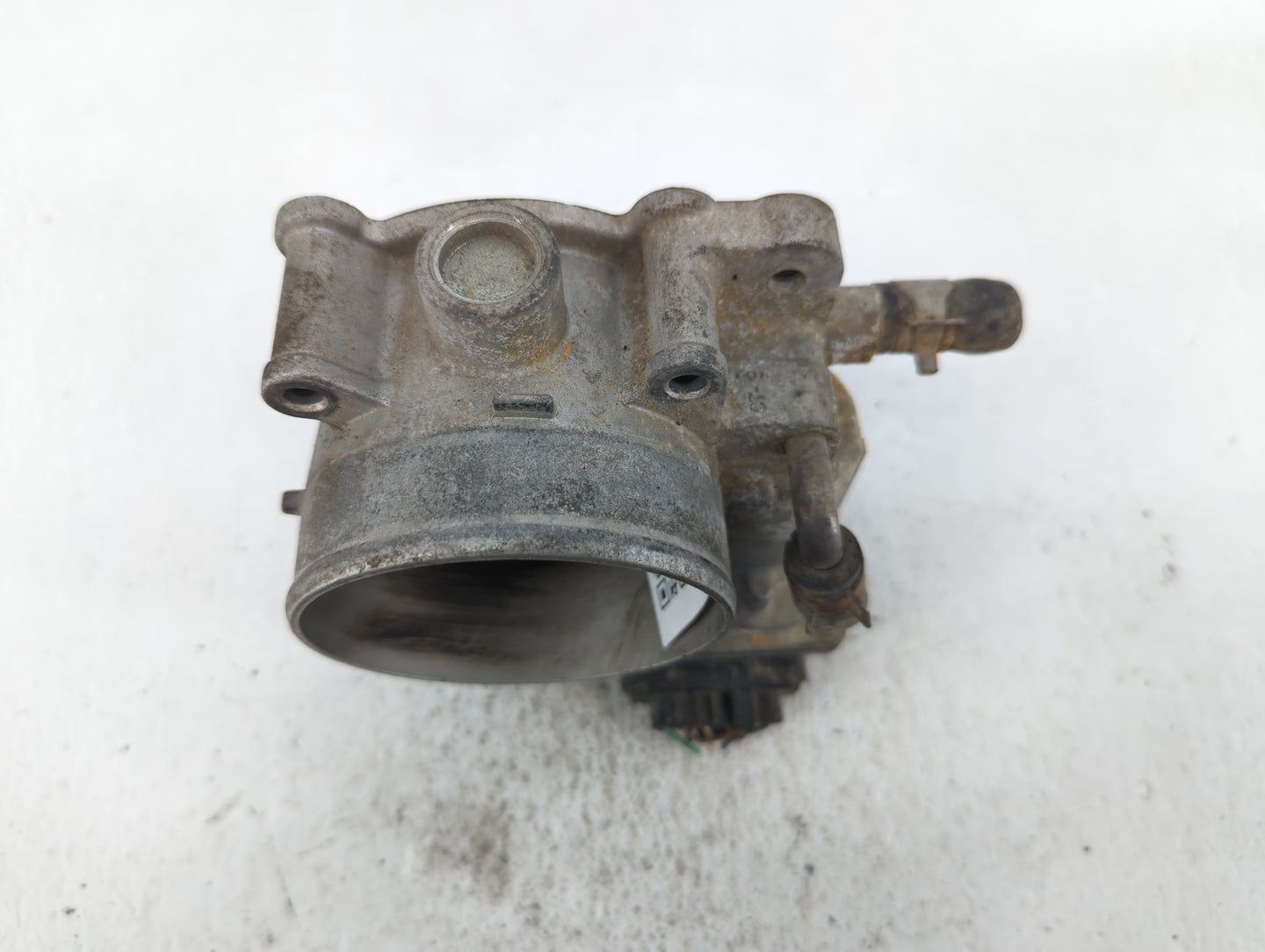 2015-2018 Kia Sedona Throttle Body P/N:35100-3CAA0 Fits Fits 2012 2013 2014 2015 2016 2017 2018 OEM Used Auto Parts - Oemuse