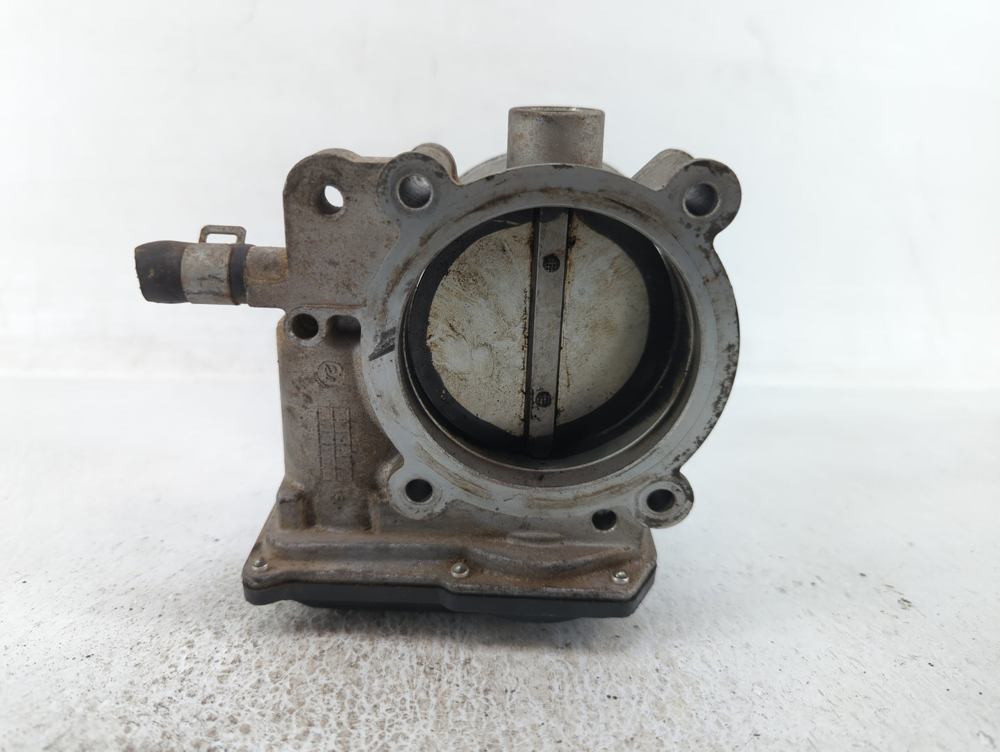 2015-2018 Kia Sedona Throttle Body P/N:35100-3CAA0 Fits Fits 2012 2013 2014 2015 2016 2017 2018 OEM Used Auto Parts - Oemuse