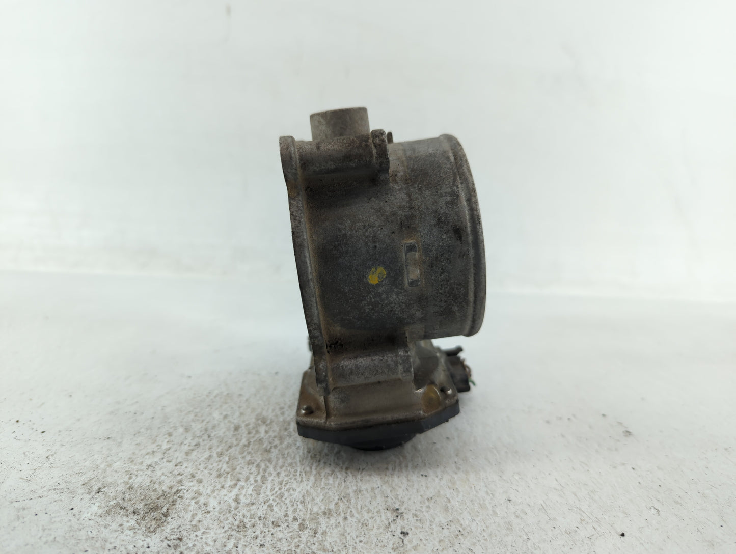 2015-2018 Kia Sedona Throttle Body P/N:35100-3CAA0 Fits Fits 2012 2013 2014 2015 2016 2017 2018 OEM Used Auto Parts - Oemuse