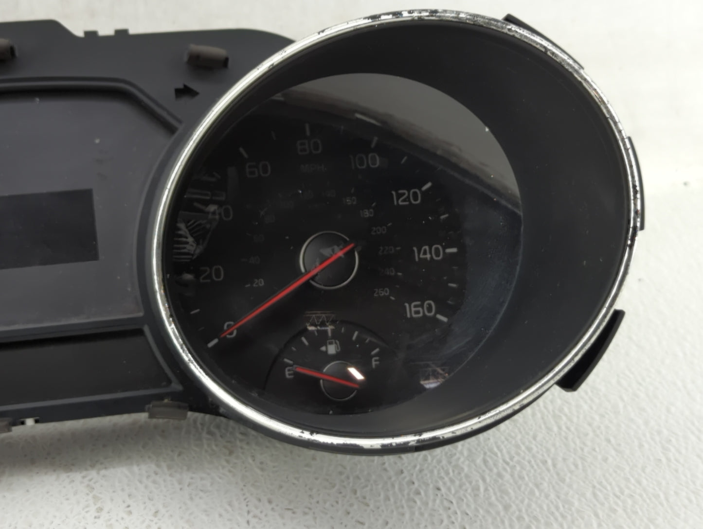 2015-2016 Kia Sedona Instrument Cluster Speedometer Gauges P/N:94003-A9021 94003-A9020 Fits Fits 2015 2016 OEM Used Auto Par
