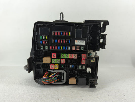 2015-2018 Kia Sedona Fusebox Fuse Box Panel Relay Module P/N:91222 A9781 Fits Fits 2015 2016 2017 2018 OEM Used Auto Parts