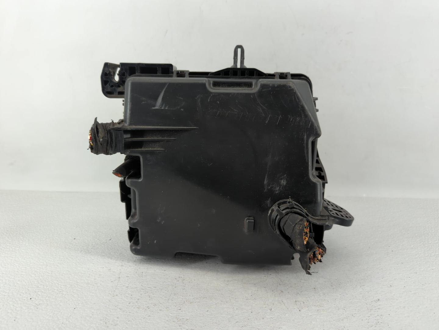 2015-2018 Kia Sedona Fusebox Fuse Box Panel Relay Module P/N:91222 A9781 Fits Fits 2015 2016 2017 2018 OEM Used Auto Parts -