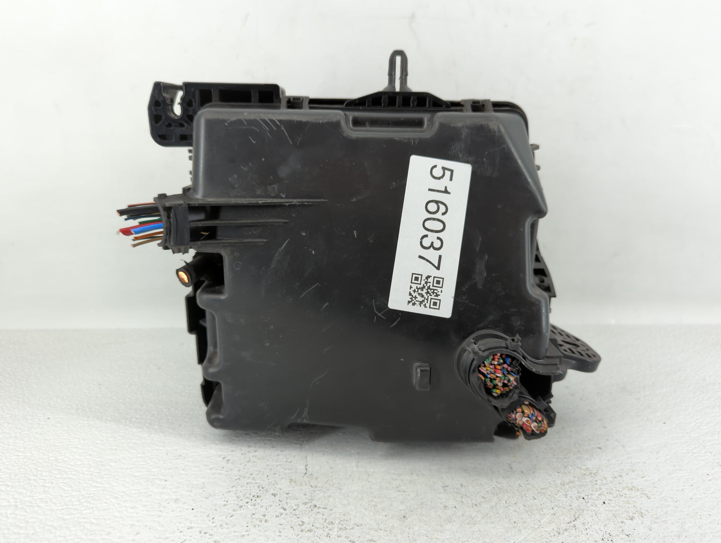 2015-2018 Kia Sedona Fusebox Fuse Box Panel Relay Module P/N:91950-A9320 91222 A9781 Fits Fits 2015 2016 2017 2018 OEM Used 