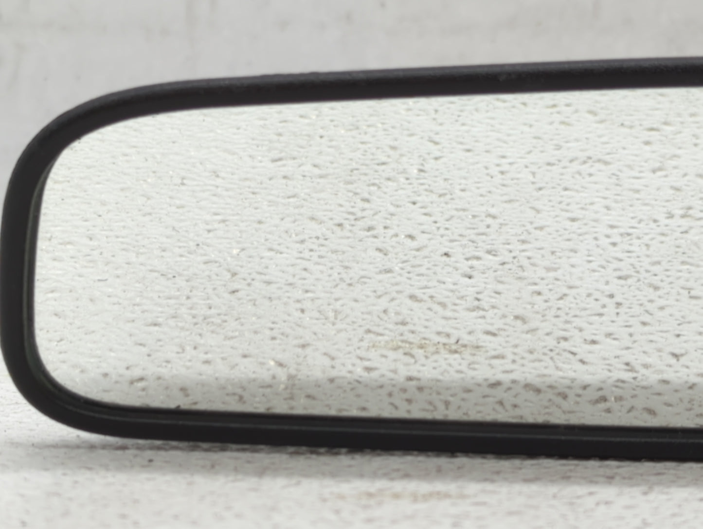 2010-2020 Kia Sedona Interior Rear View Mirror Replacement OEM P/N:E4012143 Fits OEM Used Auto Parts - Oemusedautoparts1.com