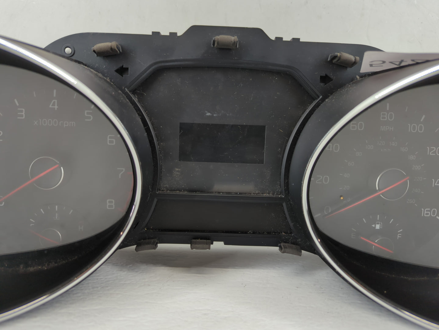 2015-2016 Kia Sedona Instrument Cluster Speedometer Gauges P/N:94003-A9021 Fits Fits 2015 2016 OEM Used Auto Parts - Oemused