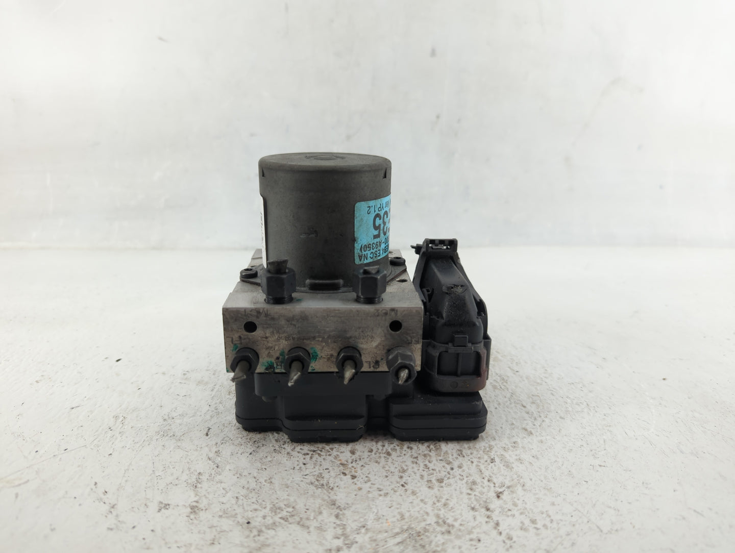 2015-2018 Kia Sedona ABS Pump Control Module Replacement P/N:58900-A9350 Fits Fits 2015 2016 2017 2018 OEM Used Auto Parts -