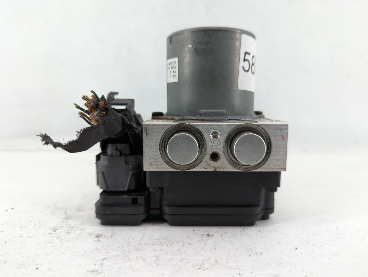 2015-2018 Kia Sedona ABS Pump Control Module Replacement P/N:58920-AS850 Fits Fits 2015 2016 2017 2018 OEM Used Auto Parts -