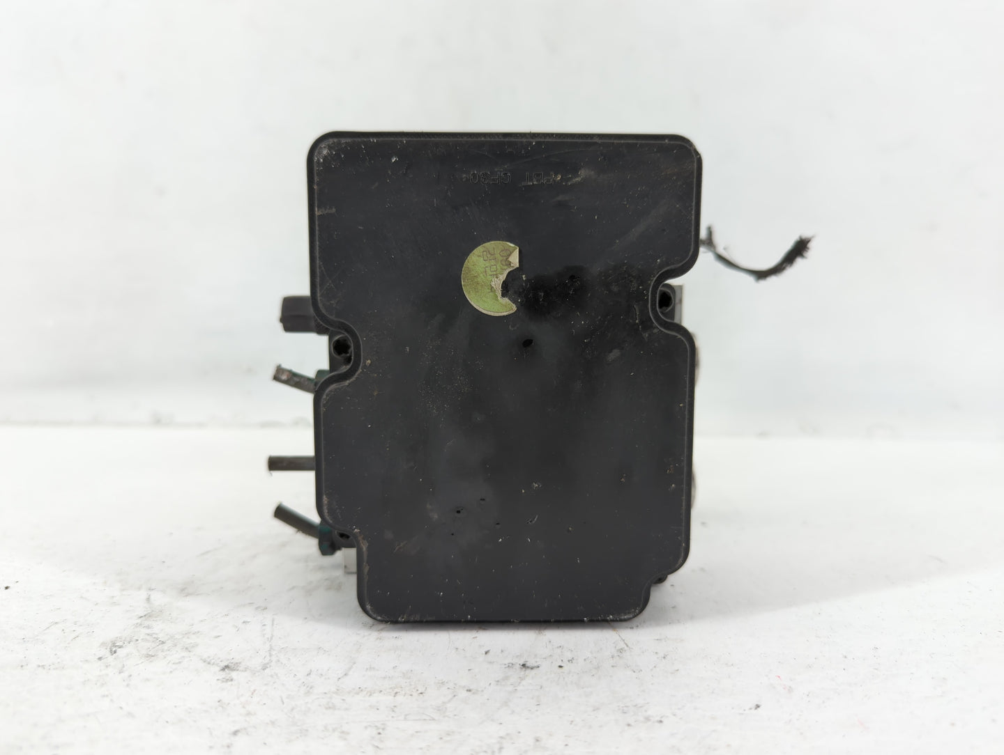 2015-2018 Kia Sedona ABS Pump Control Module Replacement P/N:58920-AS850 Fits Fits 2015 2016 2017 2018 OEM Used Auto Parts -