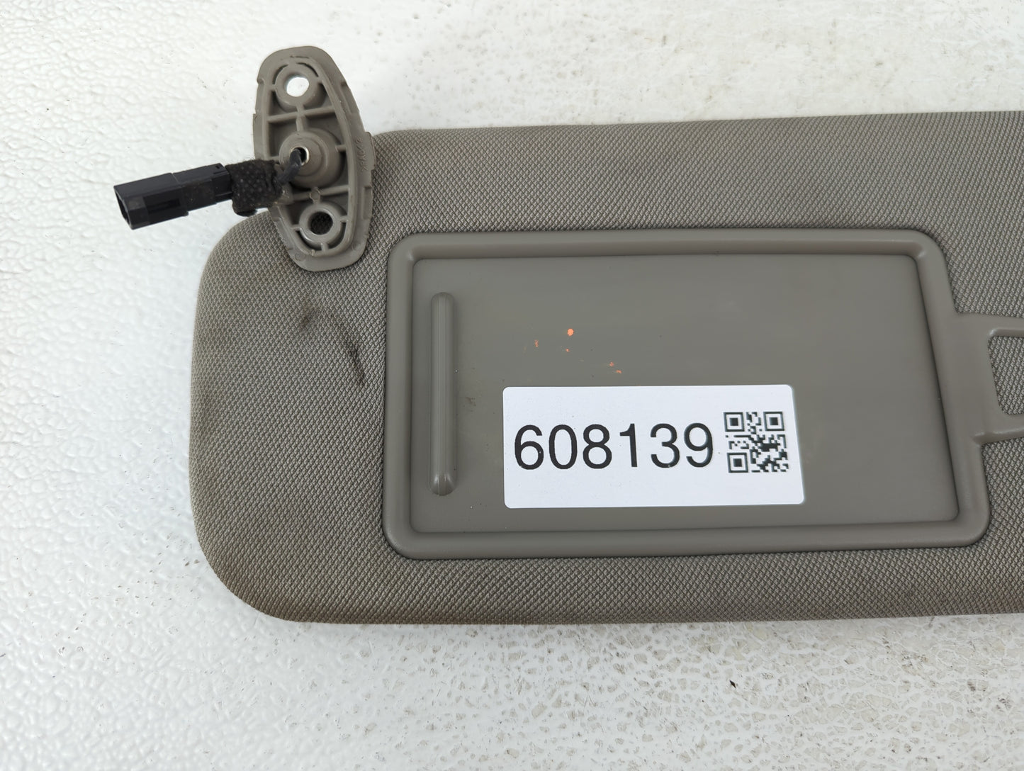 2015-2020 Kia Sedona Sun Visor Shade Replacement Passenger Right Mirror Fits Fits 2015 2016 2017 2018 2019 2020 OEM Used Aut