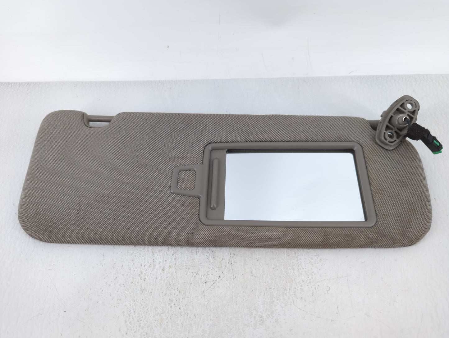 2015-2020 Kia Sedona Sun Visor Shade Replacement Passenger Right Mirror Fits Fits 2015 2016 2017 2018 2019 2020 OEM Used Aut