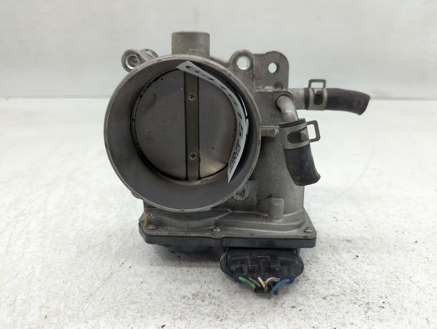 2015-2018 Kia Sedona Throttle Body P/N:5312 9S05 35100-3CAA0 Fits Fits 2012 2013 2014 2015 2016 2017 2018 OEM Used Auto Part