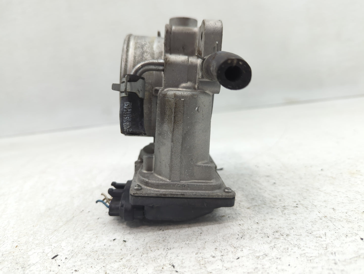 2015-2018 Kia Sedona Throttle Body P/N:5312 9S05 35100-3CAA0 Fits Fits 2012 2013 2014 2015 2016 2017 2018 OEM Used Auto Part