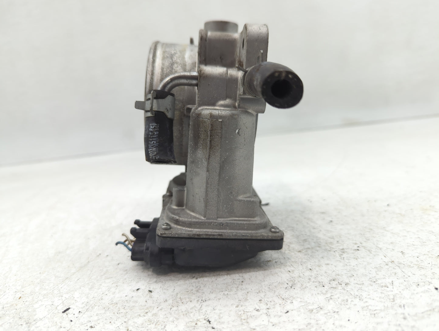 2015-2018 Kia Sedona Throttle Body P/N:5312 9S05 35100-3CAA0 Fits Fits 2012 2013 2014 2015 2016 2017 2018 OEM Used Auto Part