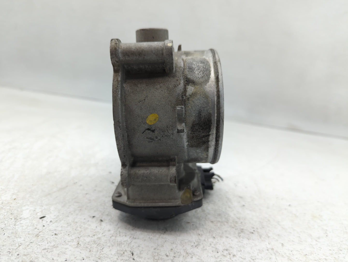 2015-2018 Kia Sedona Throttle Body P/N:5312 9S05 35100-3CAA0 Fits Fits 2012 2013 2014 2015 2016 2017 2018 OEM Used Auto Part