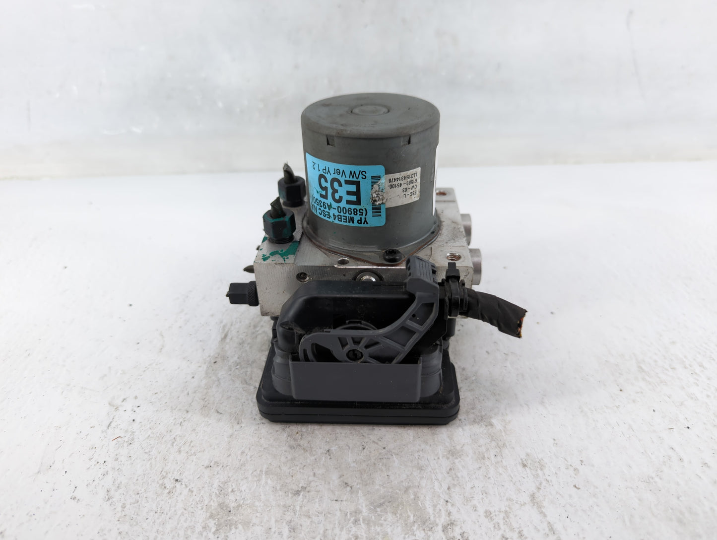 2015-2018 Kia Sedona ABS Pump Control Module Replacement P/N:A9589-20520 58920-A9350 Fits Fits 2015 2016 2017 2018 OEM Used 