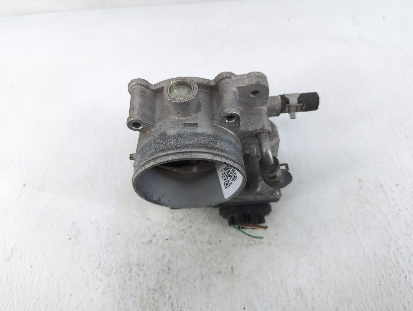 2015-2018 Kia Sedona Throttle Body P/N:35100-3CAA0 Fits Fits 2012 2013 2014 2015 2016 2017 2018 OEM Used Auto Parts - Oemuse