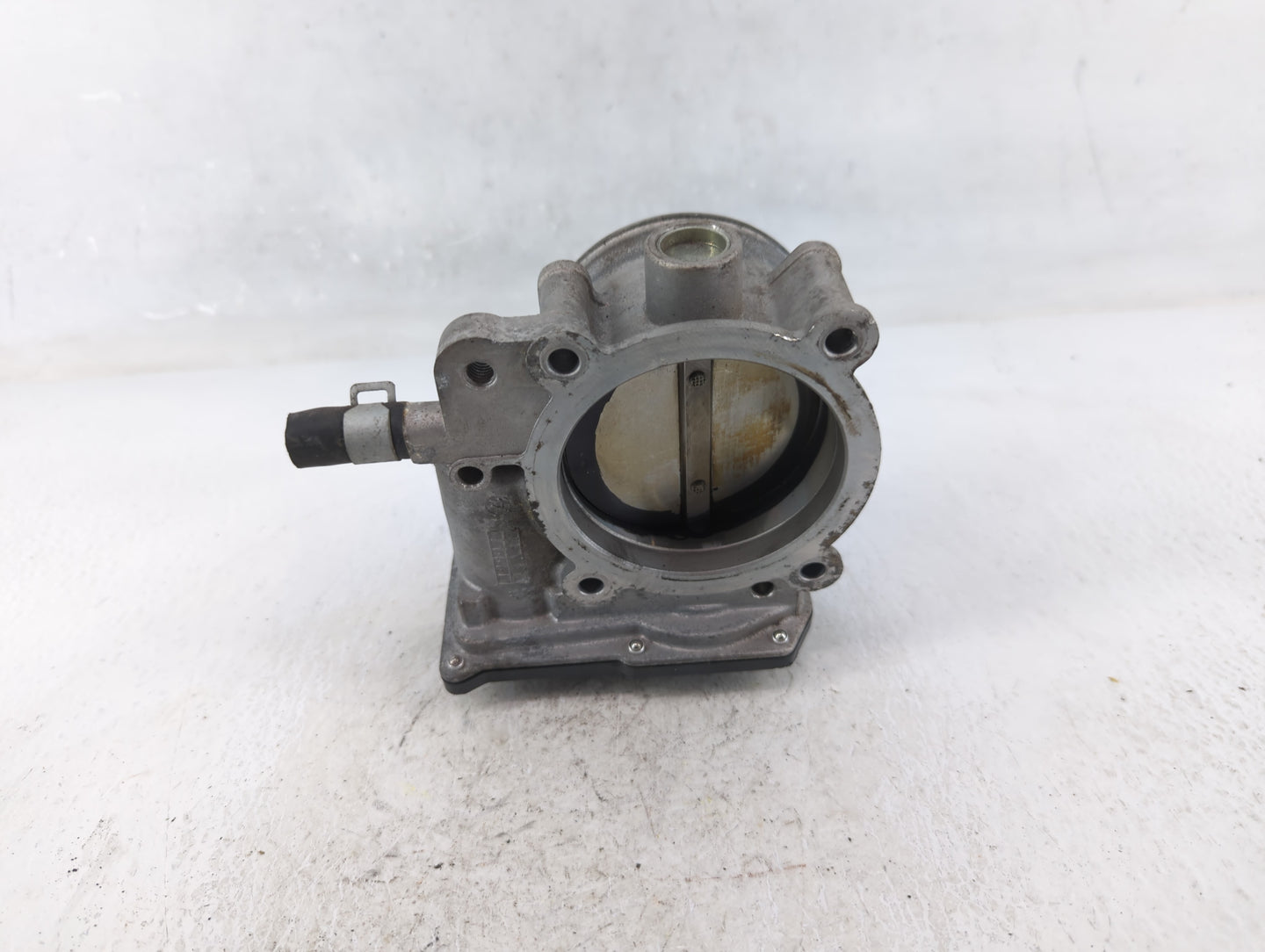 2015-2018 Kia Sedona Throttle Body P/N:35100-3CAA0 Fits Fits 2012 2013 2014 2015 2016 2017 2018 OEM Used Auto Parts - Oemuse