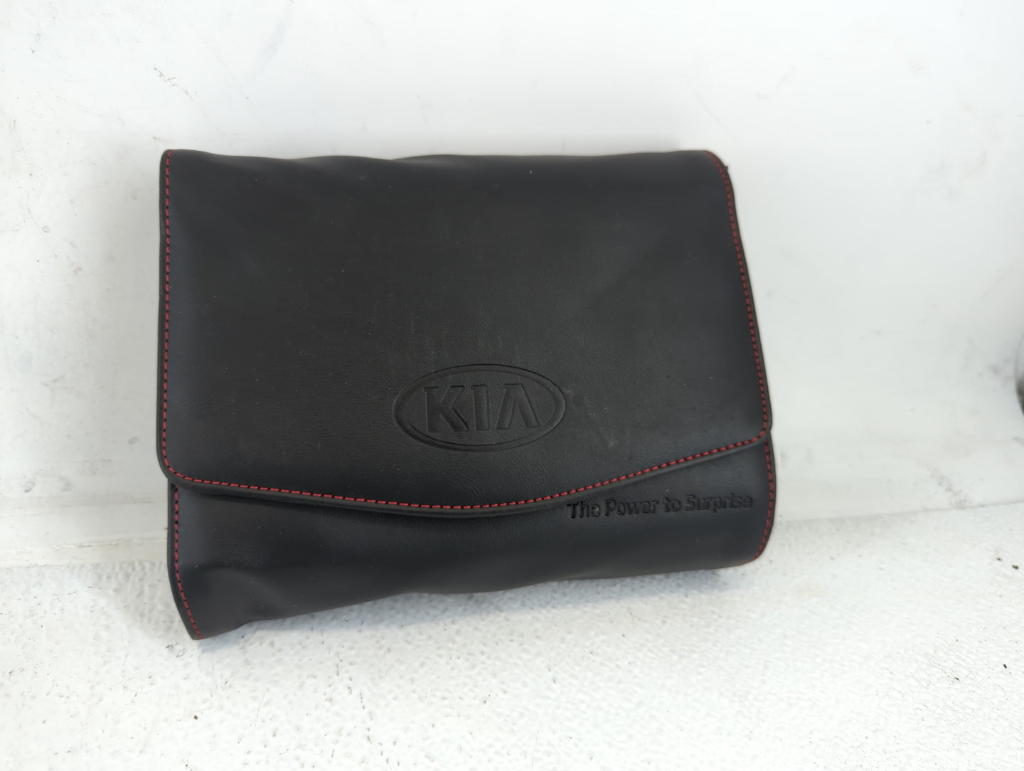 2016 Kia Sedona Owners Manual Book Guide P/N:GA90-EU59E OEM Used Auto Parts - Oemusedautoparts1.com