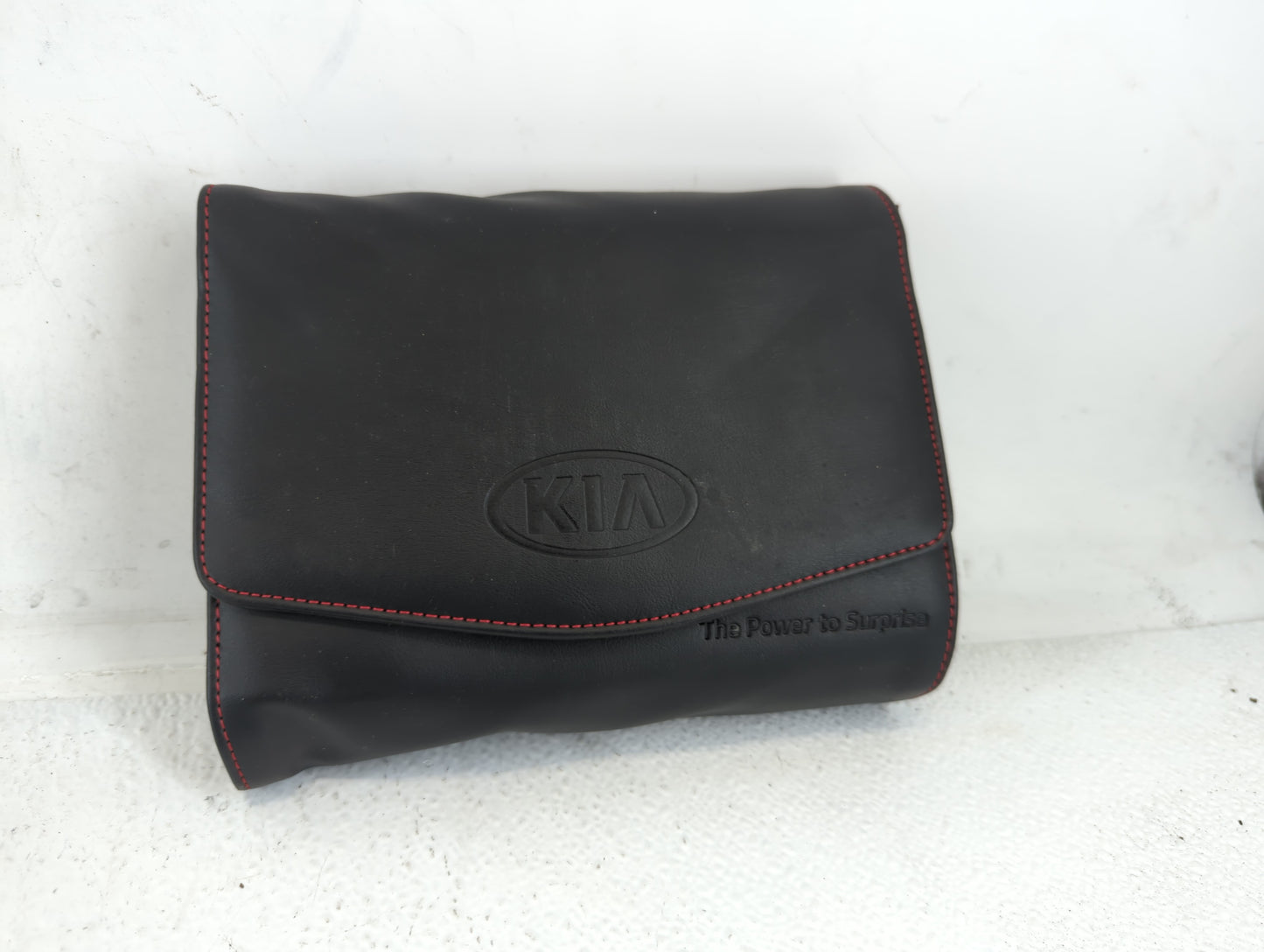 2016 Kia Sedona Owners Manual Book Guide P/N:GA90-EU59E OEM Used Auto Parts - Oemusedautoparts1.com