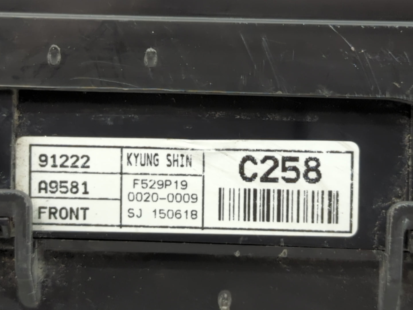 2015-2018 Kia Sedona Fusebox Fuse Box Panel Relay Module P/N:91222 A9581 Fits Fits 2015 2016 2017 2018 OEM Used Auto Parts -