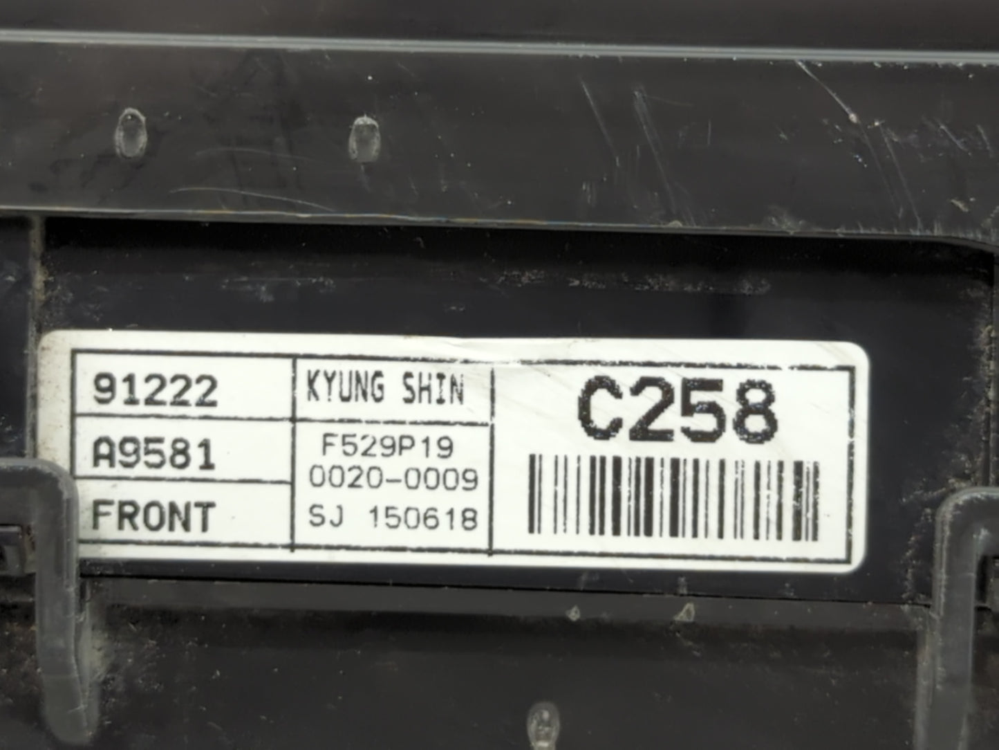 2015-2018 Kia Sedona Fusebox Fuse Box Panel Relay Module P/N:91222 A9581 Fits Fits 2015 2016 2017 2018 OEM Used Auto Parts -