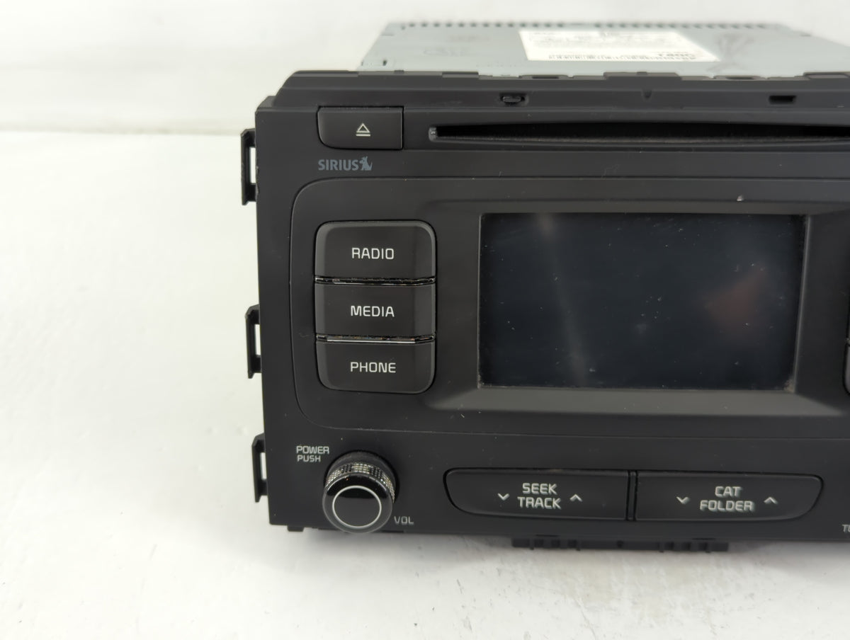 2015-2016 Kia Sedona Am Fm Cd Player Radio Receiver 761251 - Oemusedautoparts1.com