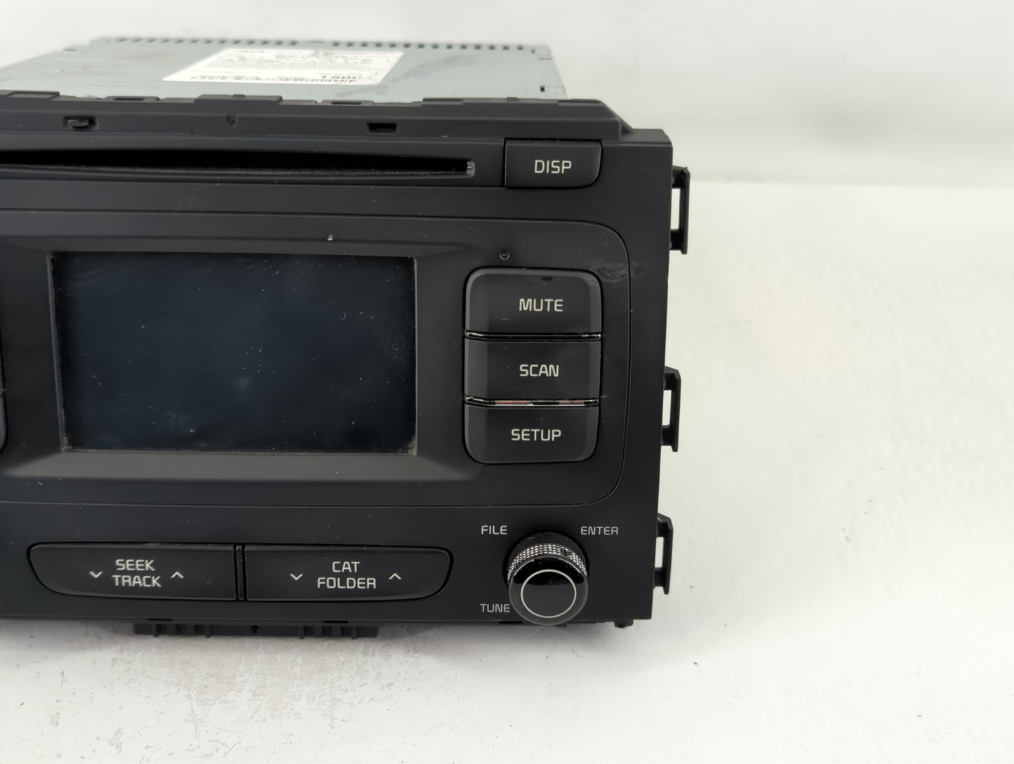 2015-2016 Kia Sedona Am Fm Cd Player Radio Receiver - Oemusedautoparts1.com