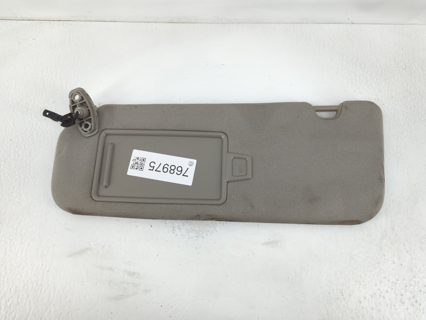 2015-2020 Kia Sedona Sun Visor Shade Replacement Driver Left Mirror Fits Fits 2015 2016 2017 2018 2019 2020 OEM Used Auto Pa