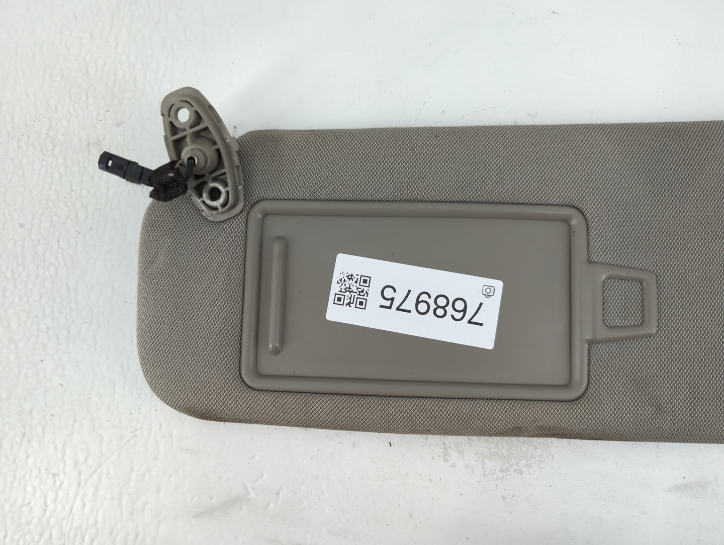 2015-2020 Kia Sedona Sun Visor Shade Replacement Driver Left Mirror Fits Fits 2015 2016 2017 2018 2019 2020 OEM Used Auto Pa