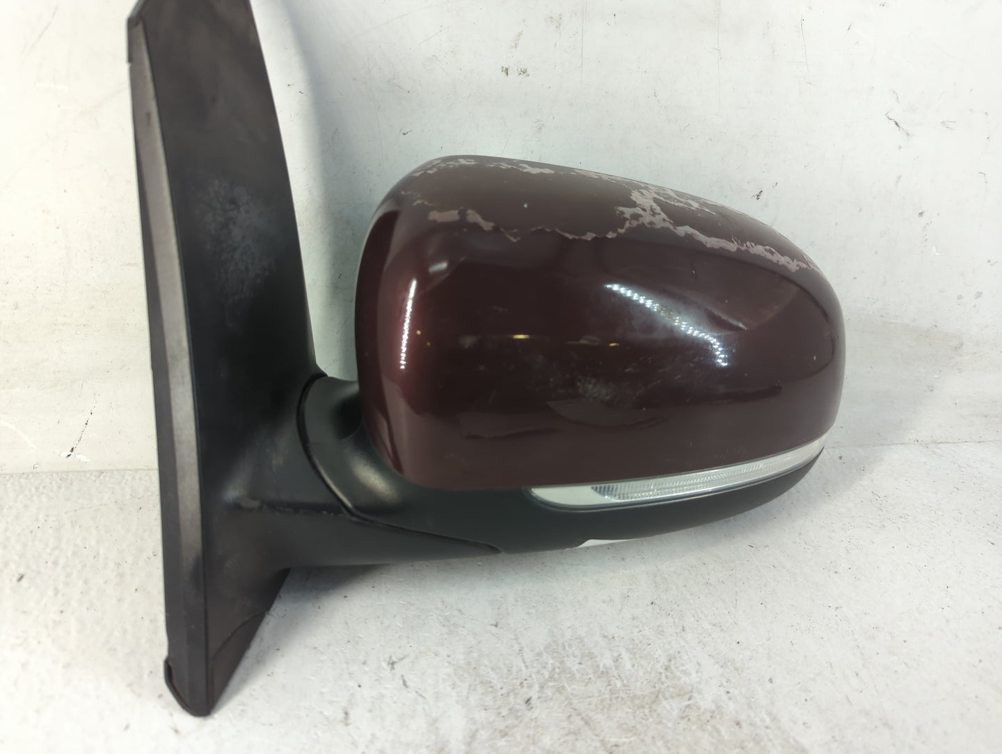 2015-2018 Kia Sedona Passenger Side View Mirror - Right Door Mirror OEM Used - Oemusedautoparts1.com